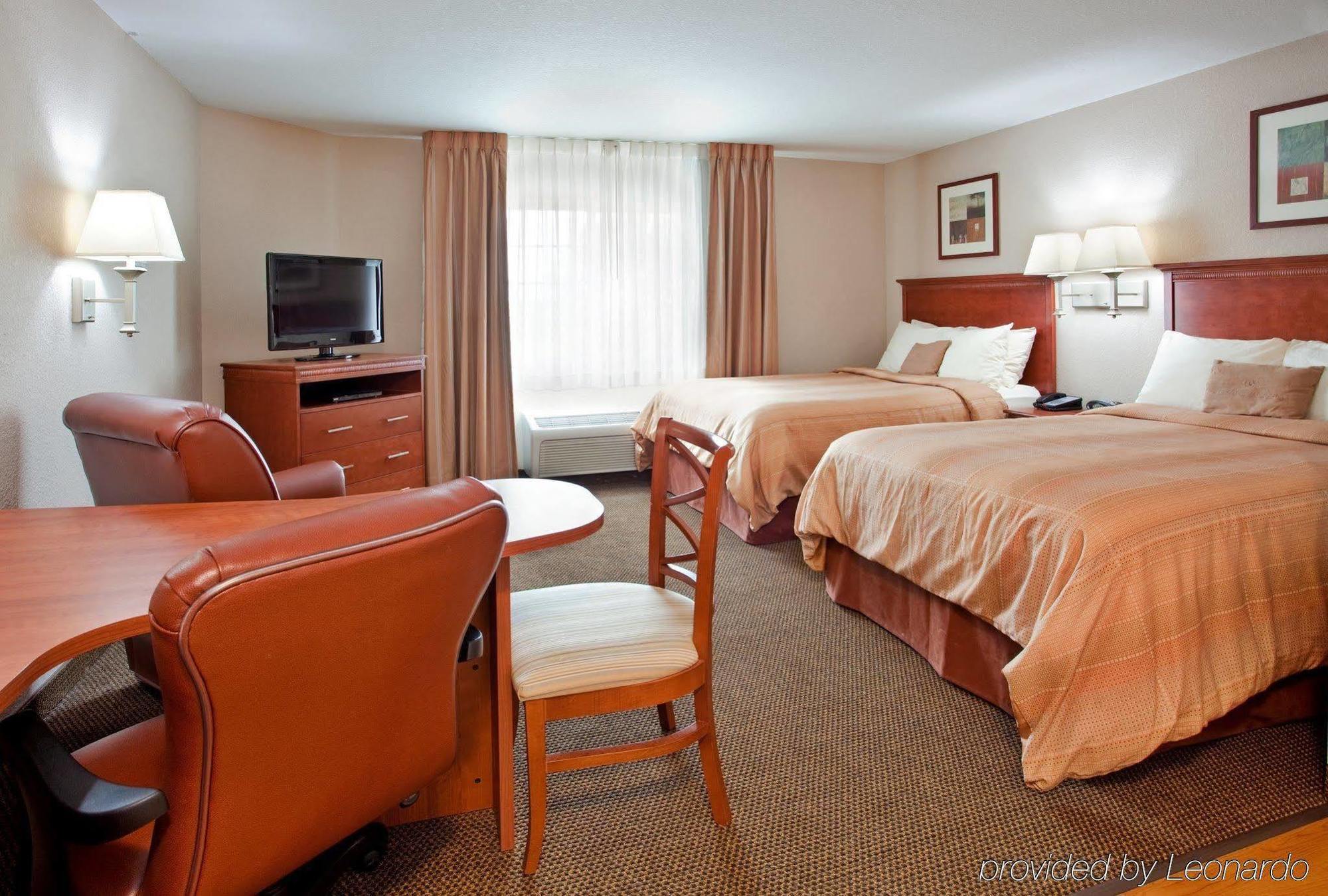 Candlewood Suites Kansas City Airport Экстерьер фото